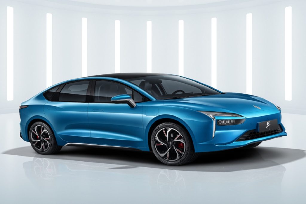 سدان برقی ایران خودرو