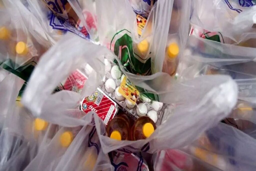 رونمایی از هدیه ویژه پزشکیان برای مردم / ماجرای پیامک دریافت بسته معیشتی رئیس جمهور چیست؟