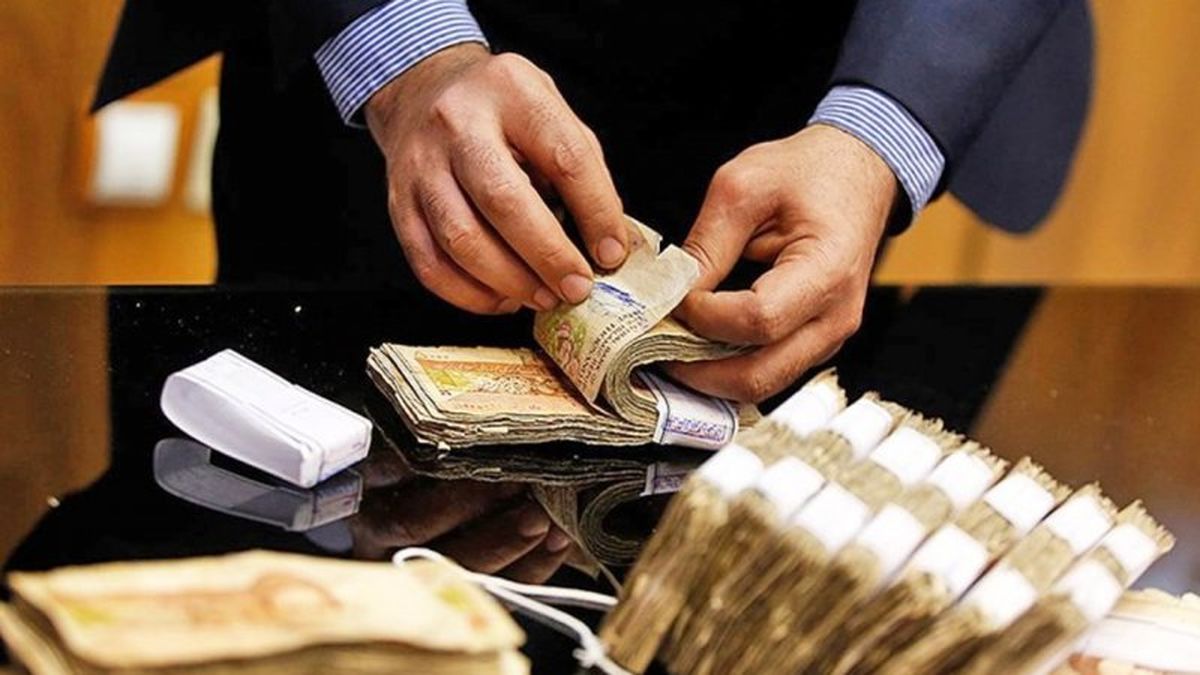 با فیش حقوقی وام فوری بدون سود بگیرید | دریافت وام فوری ۳۰۰ میلیونی با اقساط ۳۶ ماهه
