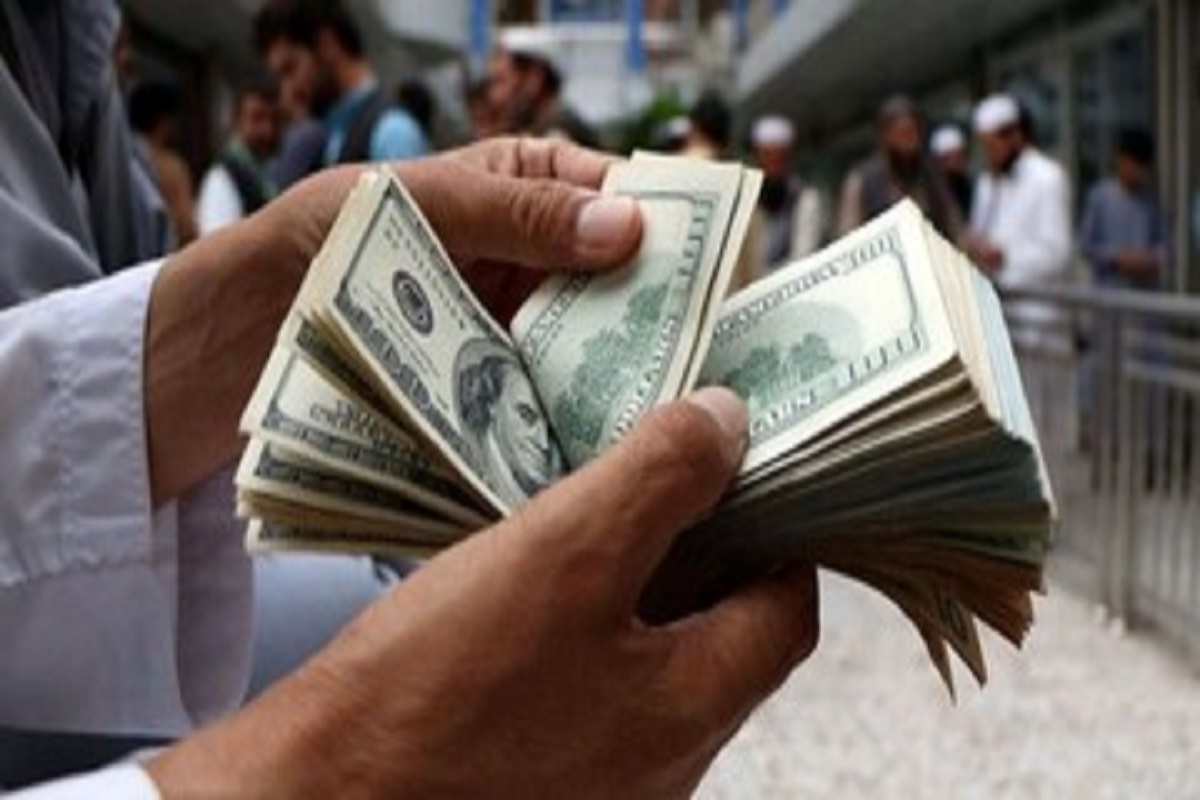 ریزش سنگین قیمت دلار / پشت پرده ارزان شدن دلار بازار آزاد