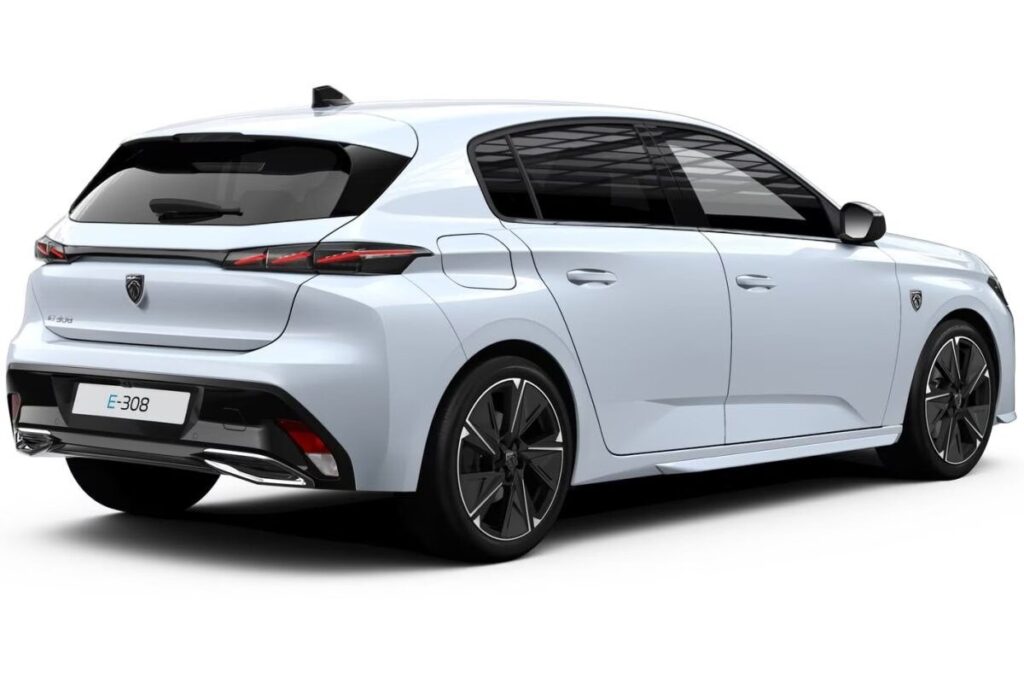 جانشین پژو ۲۰۶ به بازار آمد / قیمت این خودروی جوان پسند چند؟ + عکس