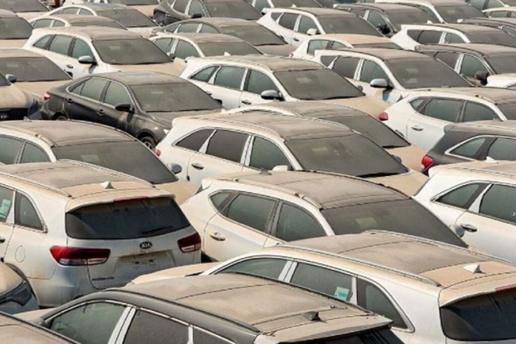 جزییات آزادسازی واردات خودروهای کارکرده برای همه ایرانیان / سود واردات خودرو چقدر است؟