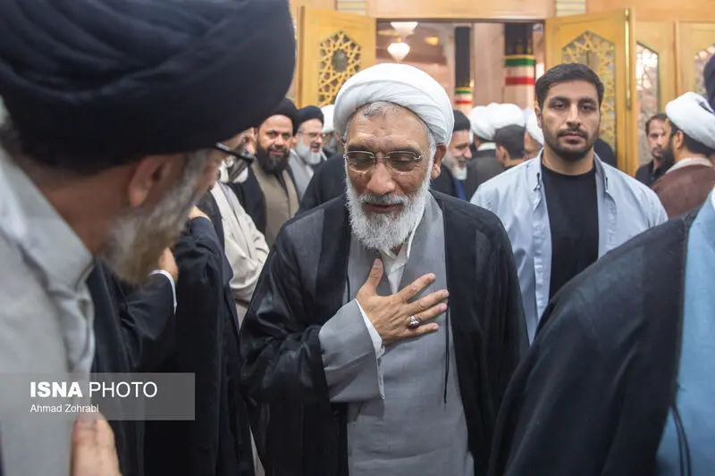 تصاویر: مراسم ترحیم آیت الله شبیری زنجانی در حرم حضرت فاطمه معصومه(س)