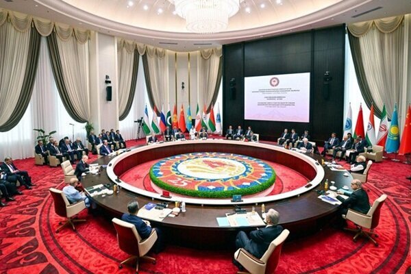 آیا شانگهای می تواند راه حل اقتصادی ایران در برابر تحریم ها باشد