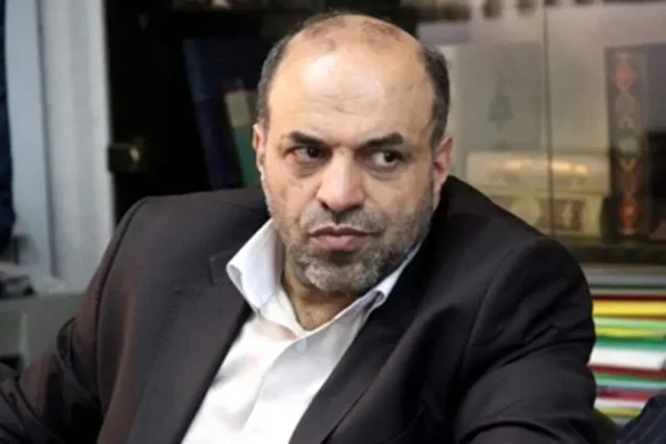 تحلیلگران افزایش قیمت بنزین مشکل مصرف سوخت را حل نمی کند
