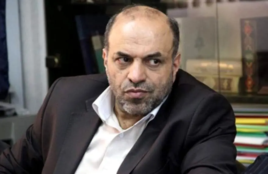 تحلیلگران افزایش قیمت بنزین مشکل مصرف سوخت را حل نمی کند