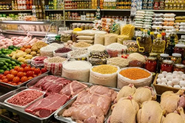 تحولات بازار کالاهای اساسی جهش ۱۰۰ درصدی قیمت مرغ و تخم مرغ