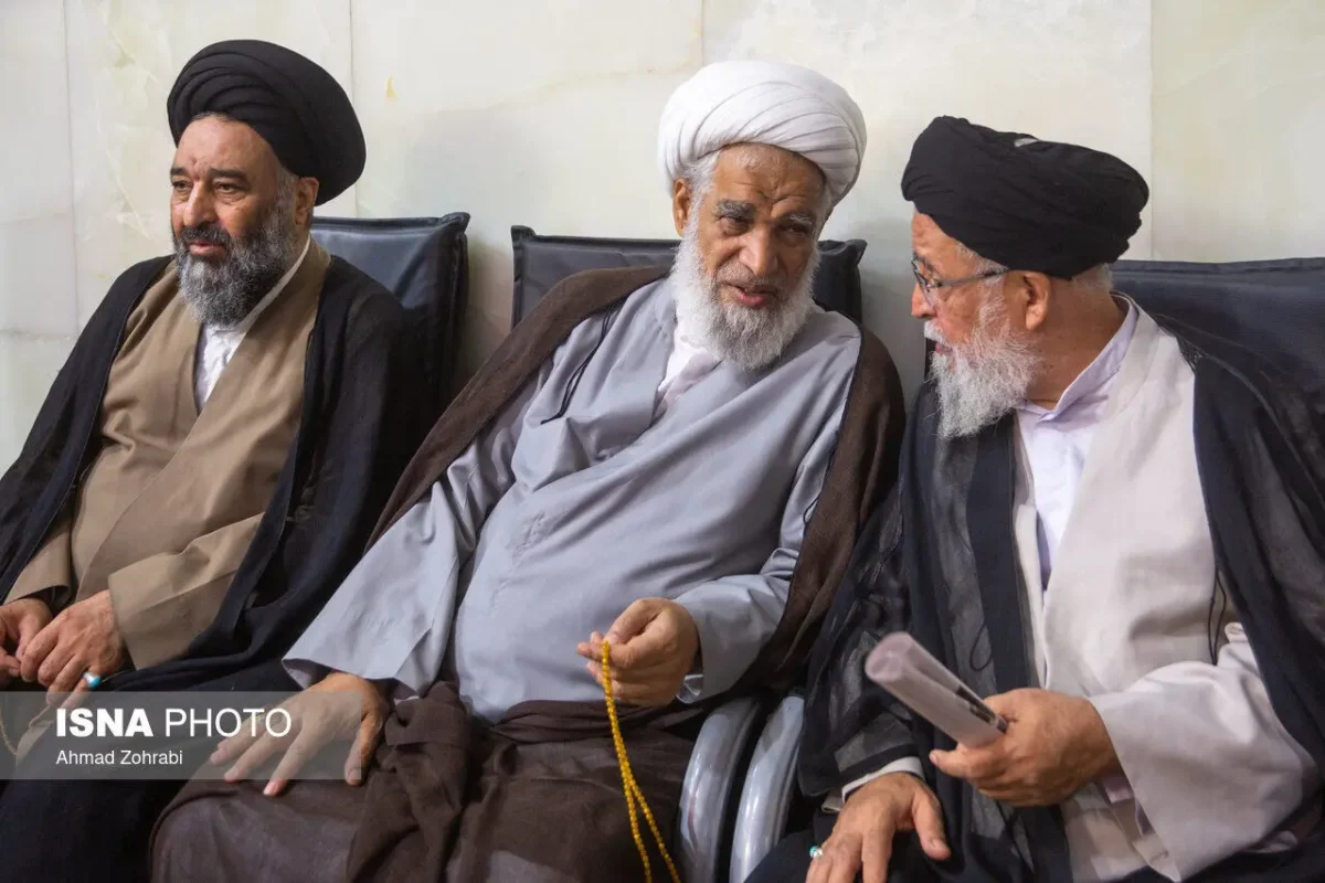 تصاویر مراسم بزرگداشت آیت الله شبیری زنجانی در حرم فاطمه س