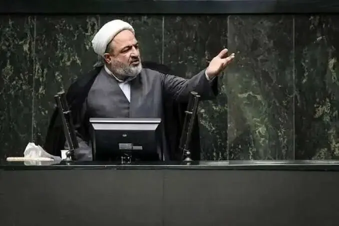تصویر جنجالی رسایی و تتلو دوباره داغ شد