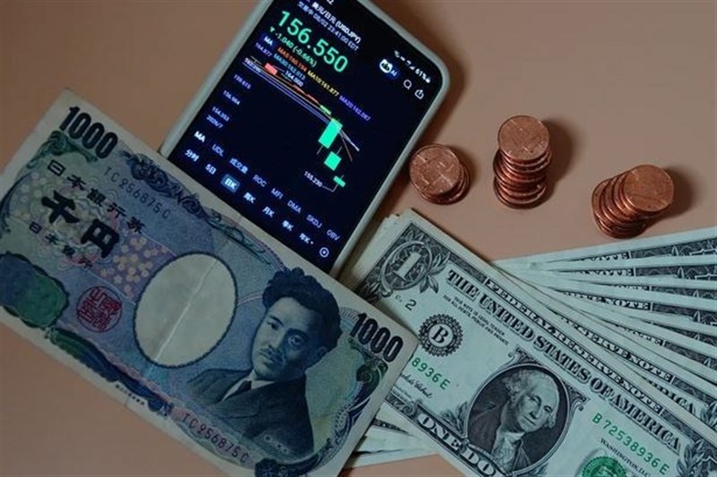 ذخایر ارزی ژاپن ۸۰ میلیارد دلار کاهش یافت