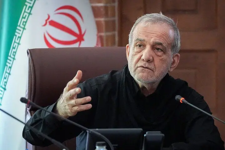 رئیس جمهور ایستادگی ملت ایران قدرتی بی نظیر در دفاع از منافع ملی