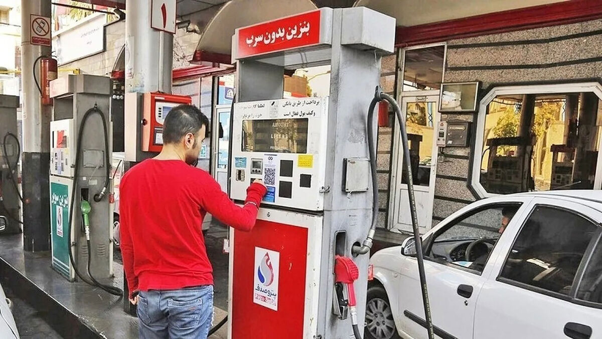 سیاست های جدید قیمتی دولت برای مقابله با بحران بنزین کارت سوخت ۱۰ هزار تومان شد
