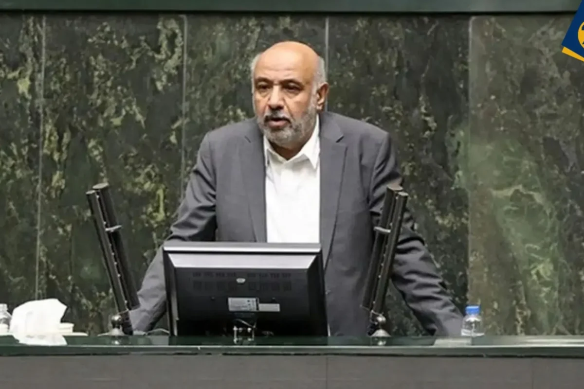 تداوم استیضاح احمد میدری نمایندگان از عملکرد وزارت کار انتقاد کردند