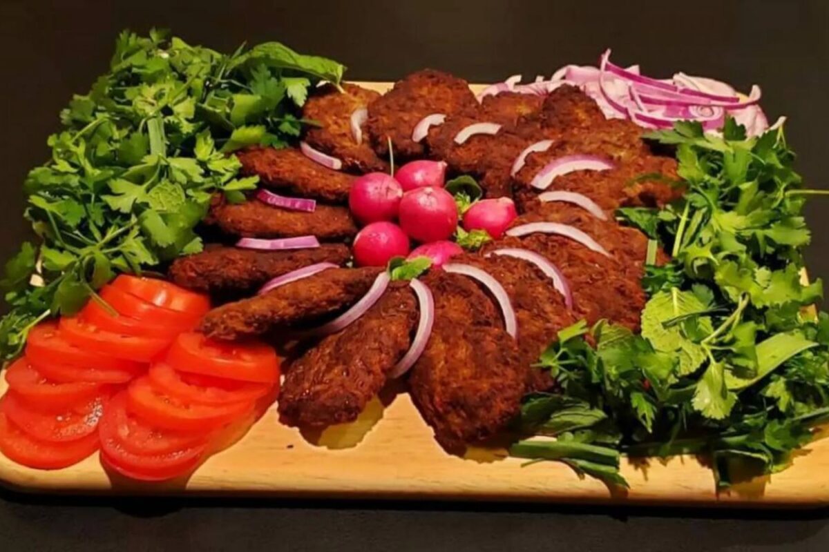 شامی کباب جهرمی طعم بی نظیر غذای سنتی فارس را تجربه کنید
