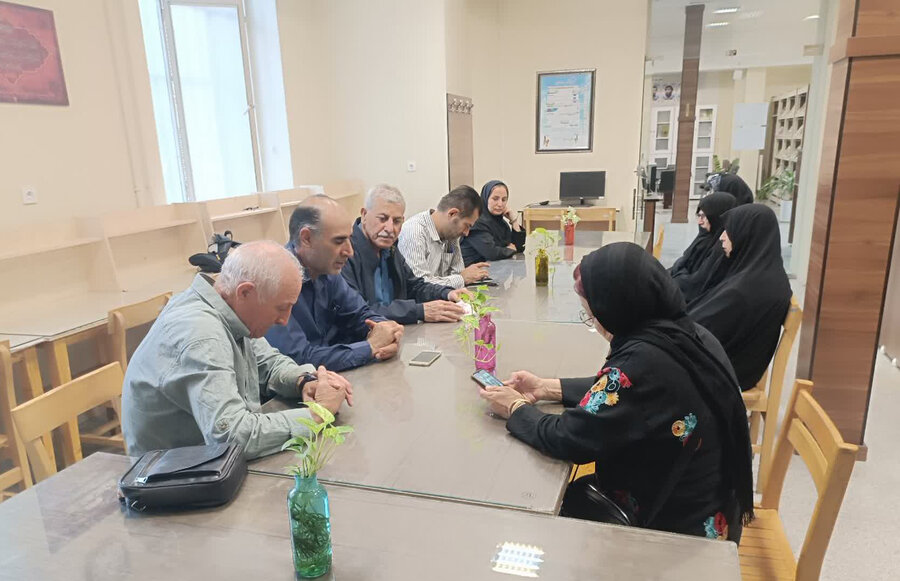نشست سه شنبه های سالمندی در کتابخانه اسدآباد برگزار شد