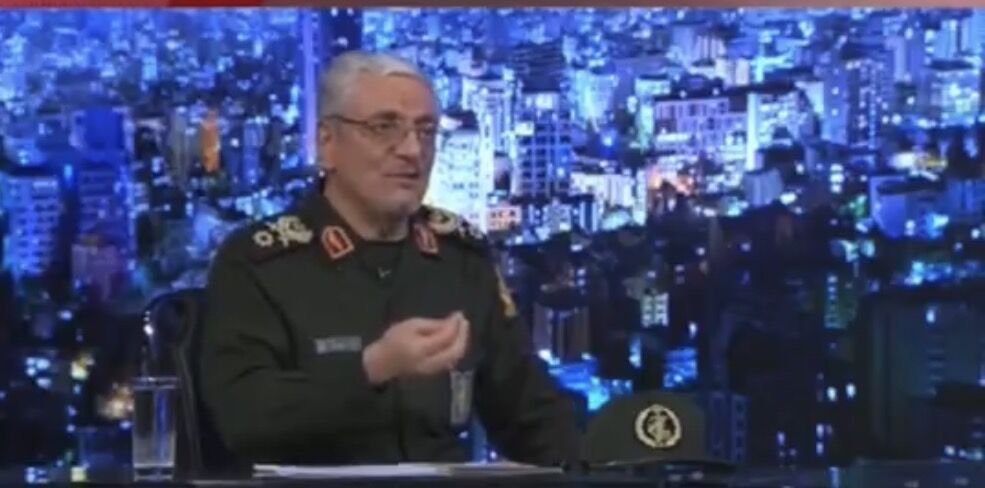 وزیر پیشنهادی دفاع با سابقه درخشان صنایع موشکی معرفی شد